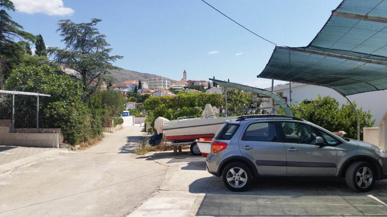 Apartments Frano Seget Vranjica Exterior foto